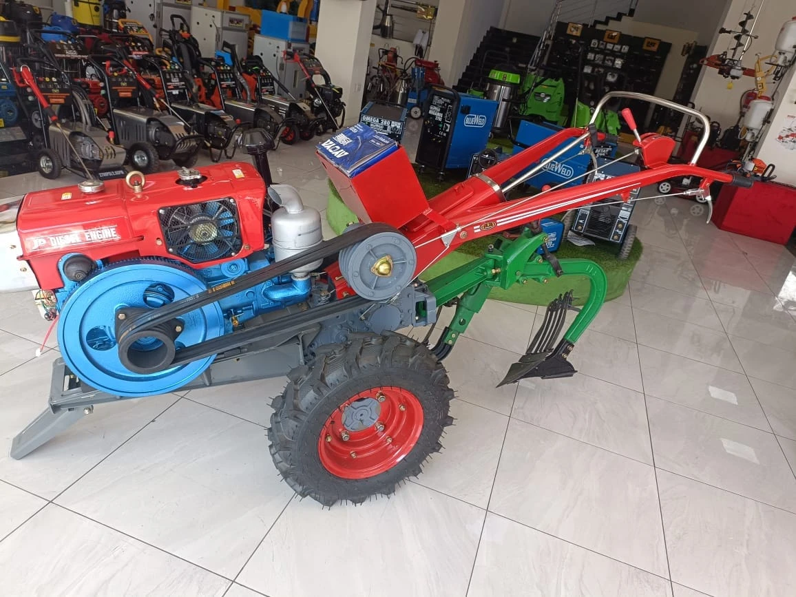 16Hp Diesel Walking Tractor JD with Accessories
