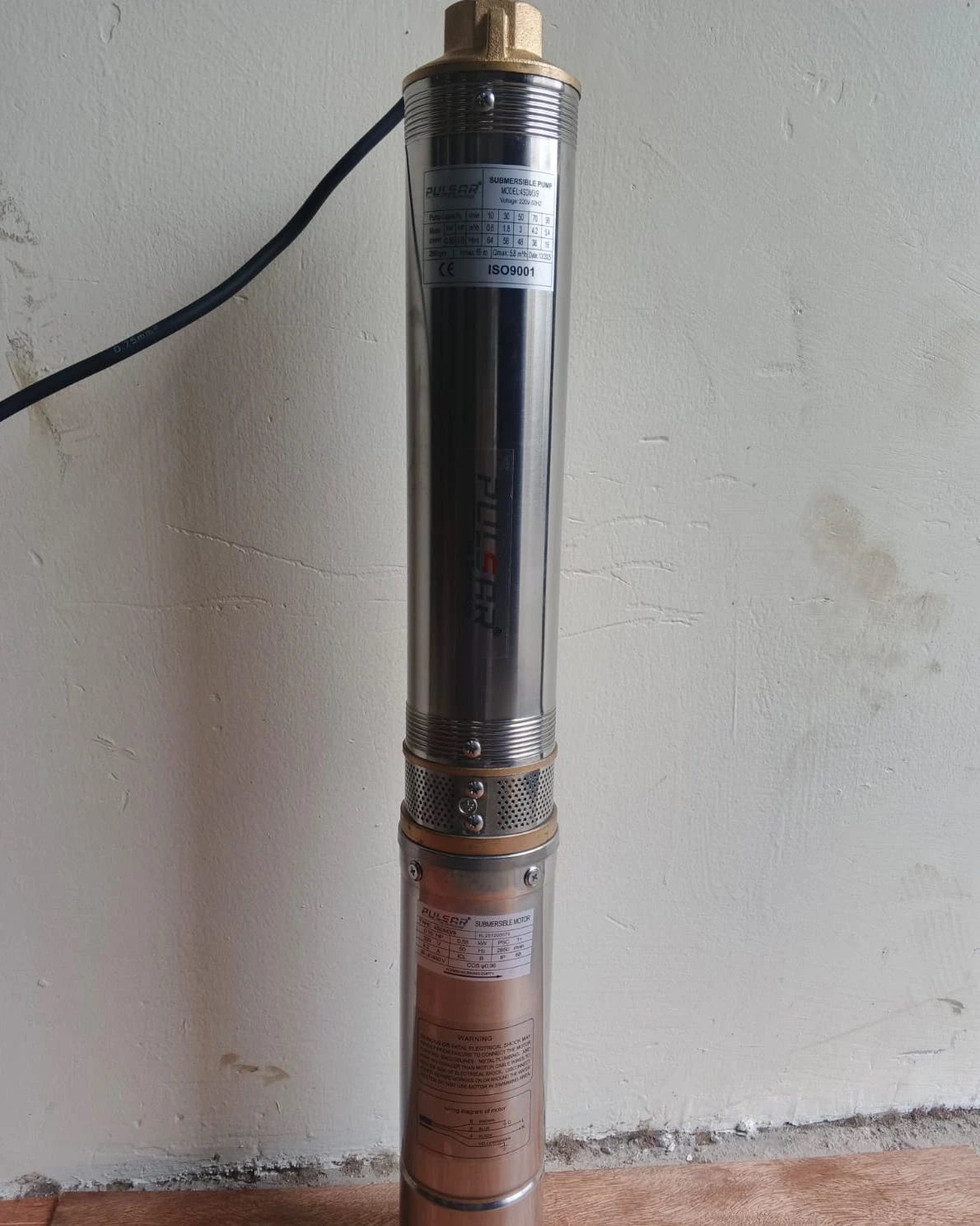Deep well Submersible pump 1.5HP with control box + 20mtrs cable PULSAR