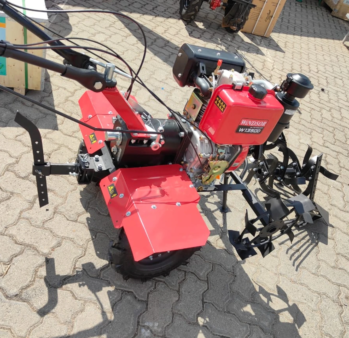 500Kg Half Tone COncrete Hoist - IORI  Petrol Concrete Hoist