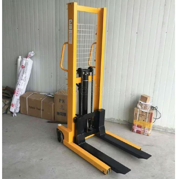 Lenhard Germany 2-Tonne Manual Hydraulic Stacker/Forklift – 24 Month Warranty