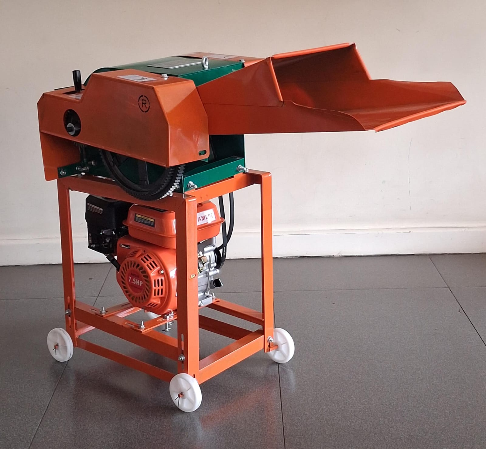 Aico Japan High Speed Chopper ACC300 – 7.5HP 800-1200kg/hr | Kreatives.co.ke Kenya