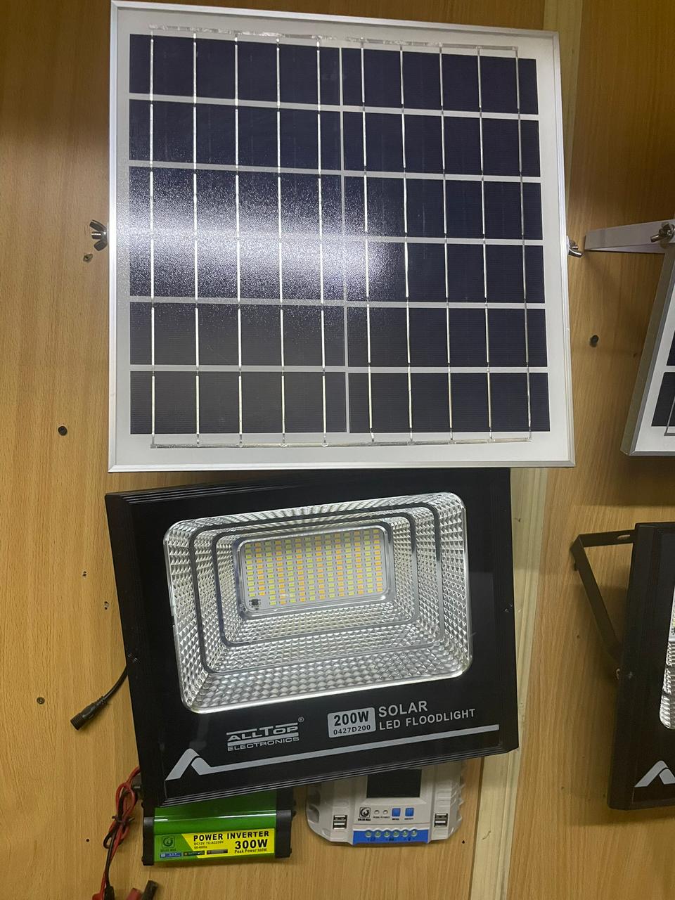 Alltop Solar LED Floodlight 200W