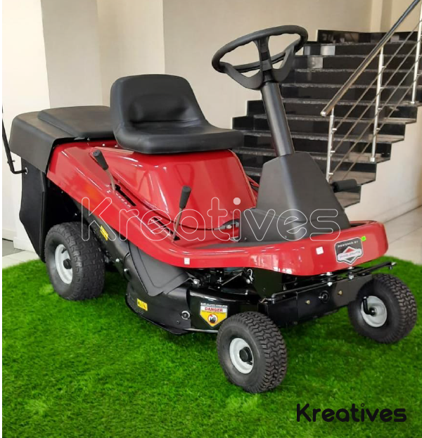 Briggs and Stratton ride on lawn mower 12hp 30'' Inch