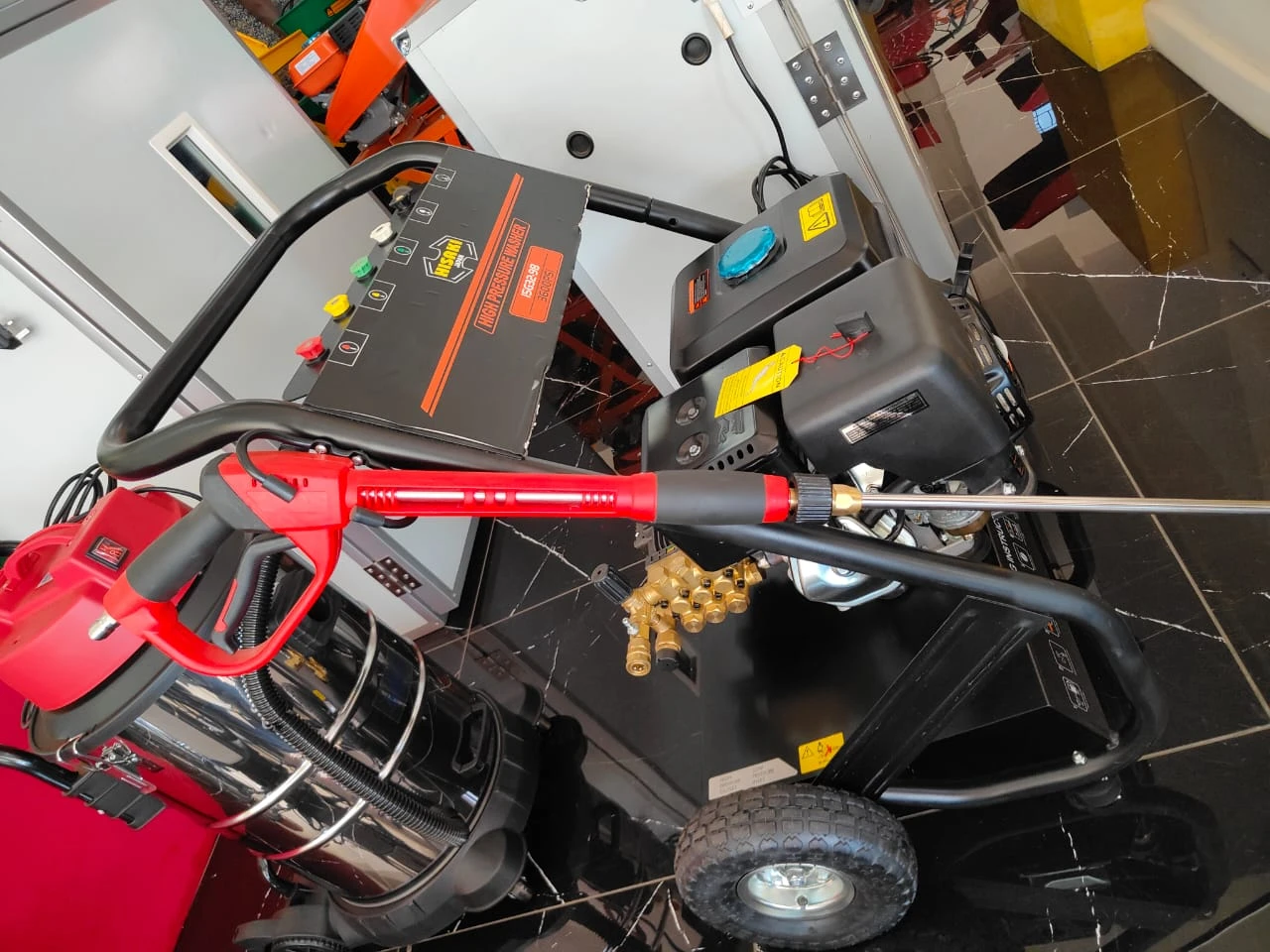 Hisaki 3600Psi Petrol Car Wash Machine - 2 Years Warranty