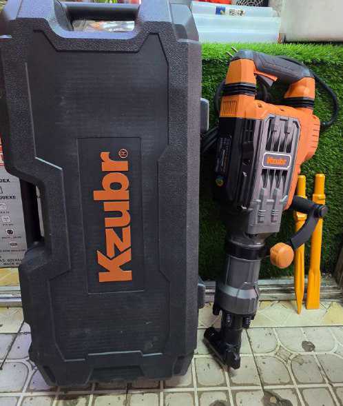 Kzubr 2800W Demolition Hammer | Kreatives.co.ke Kenya