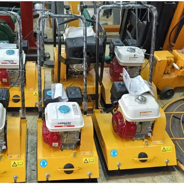 Lenhard Germany petrol driven plate compactor C180. Reversible