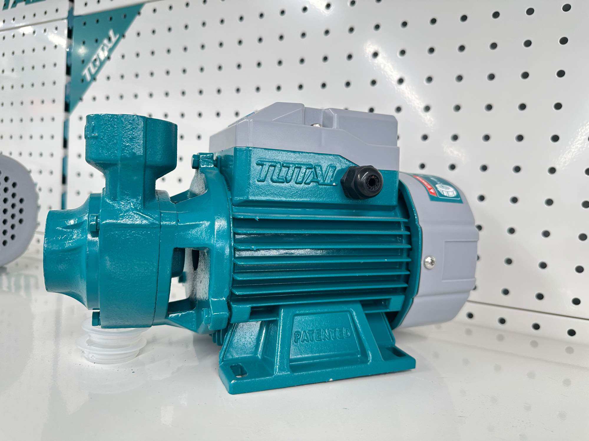 Total Water Pump – 370W (0.5HP) – 30m Max Head | Kreatives.co.ke Kenya